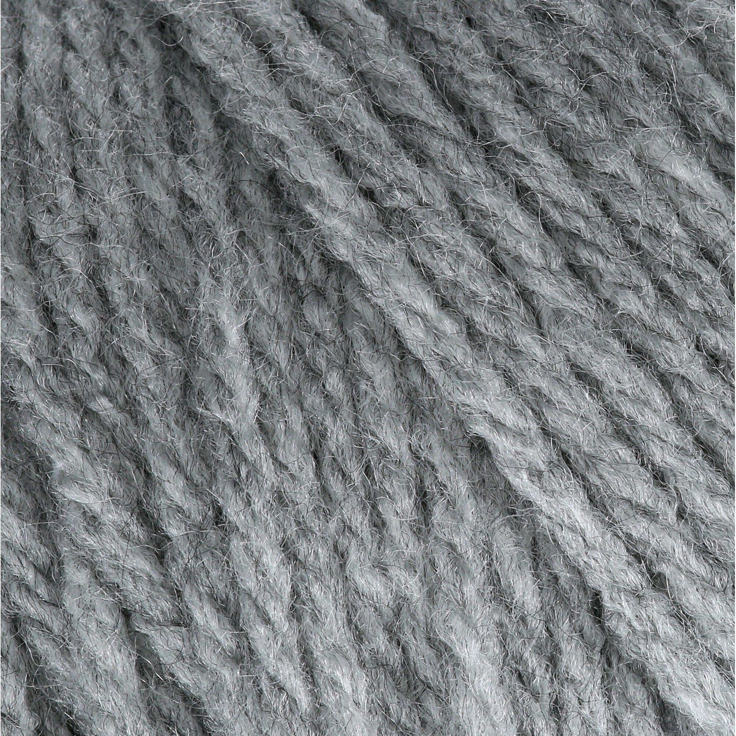 Bernat® Super Value - Soft Gray (detail)