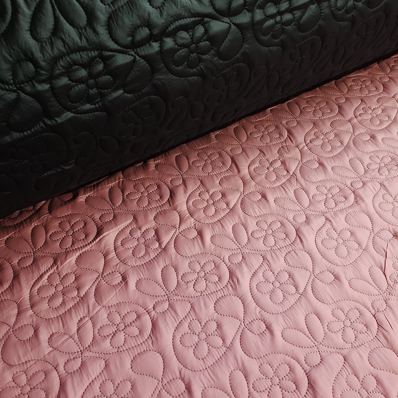 Embroidered Quilt 2-Sided - Flowers - Twilight Mauve