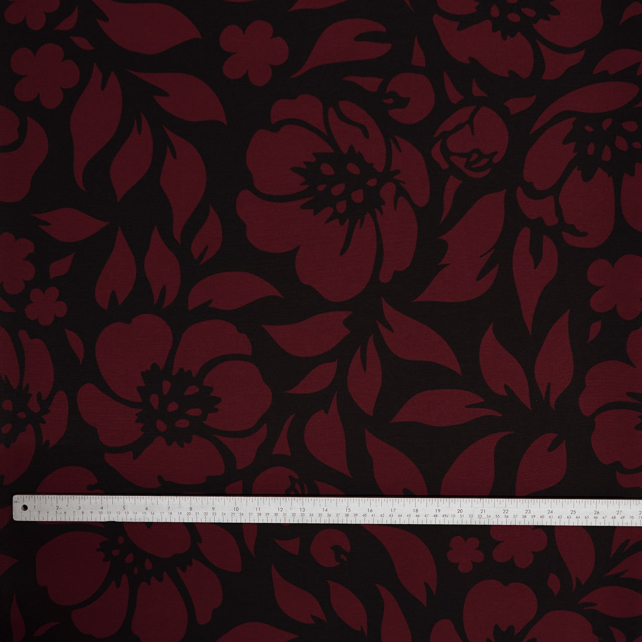 Commander® Tunniit Floral (Azalea) - Burgundy (2-Sided) - sizing