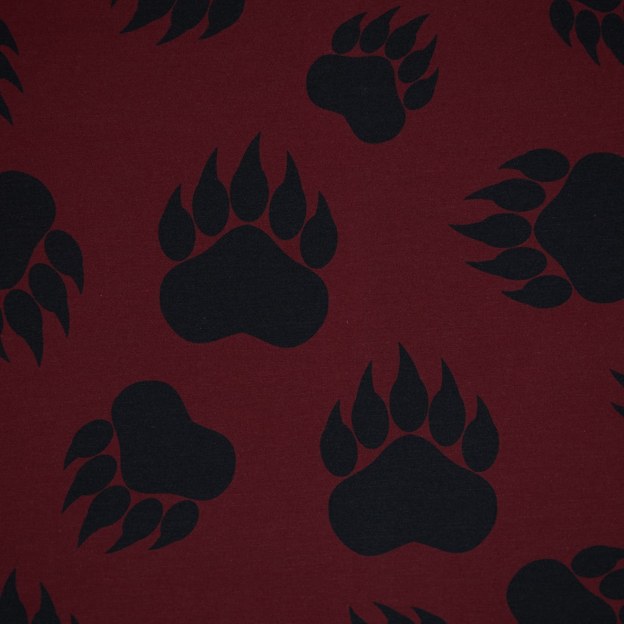 Commander® Bear Paw - Burgundy (detail)