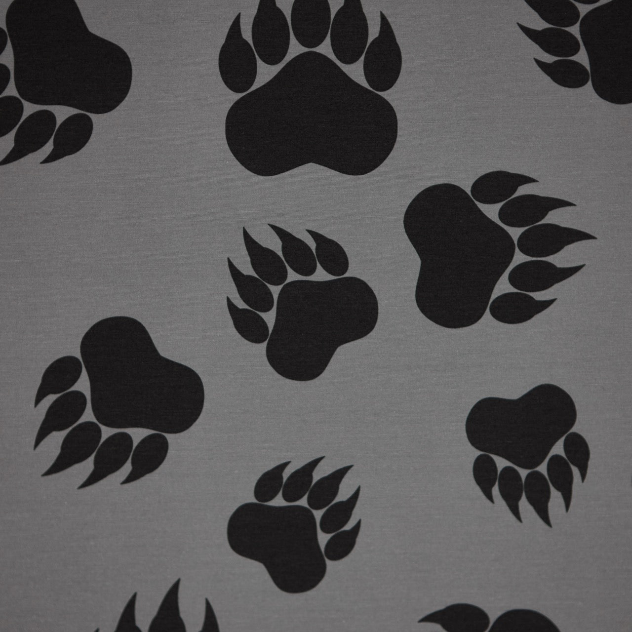Commander® Bear Paw - Pewter (solid detail)