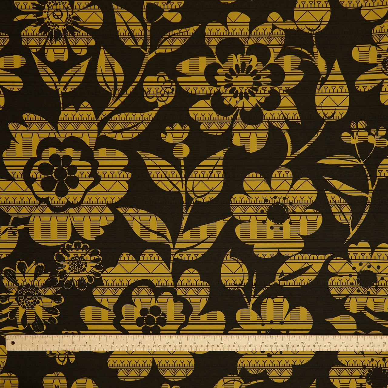 Commander® Tunniit Floral (Daisy)- Mustard (sizing)