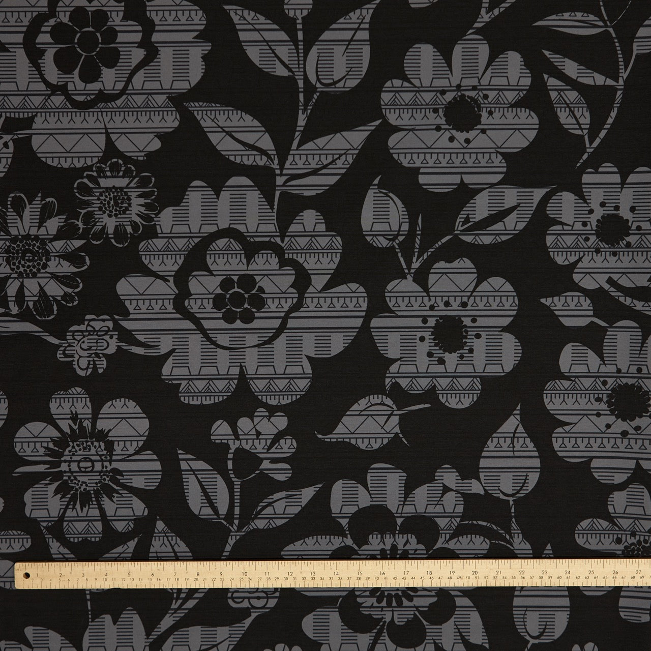 Commander® Tunniit Floral (Daisy)- Pewter (sizing)