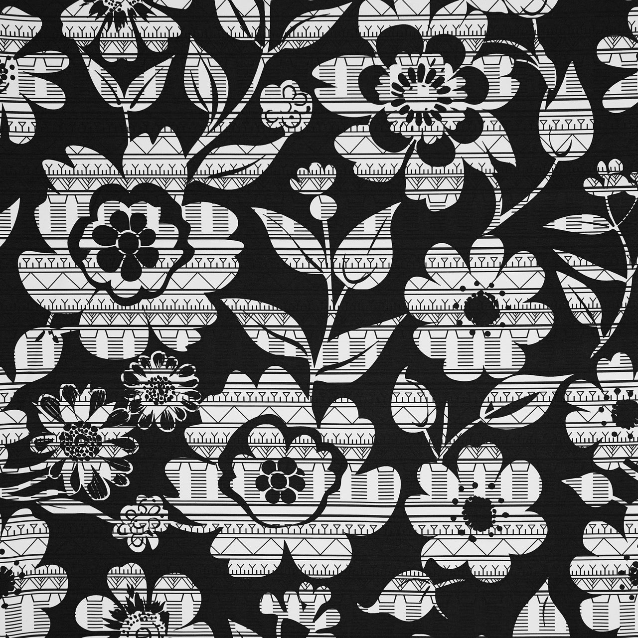 Commander® Tunniit Floral (Daisy)- White (pattern)