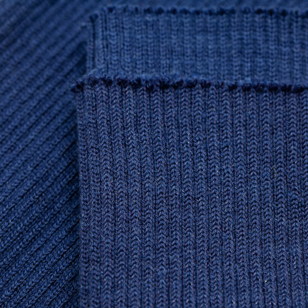 Cuffing / Tubular - Navy (2x2) - detail
