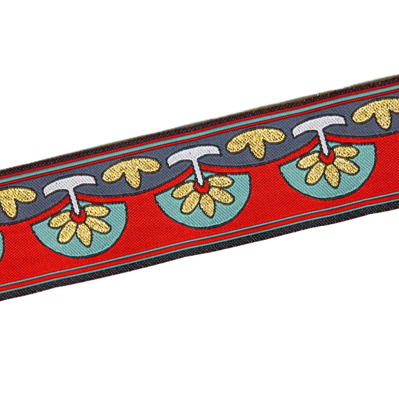 InukChic® Ulu/Flower Trim - Red Metallic (detail)