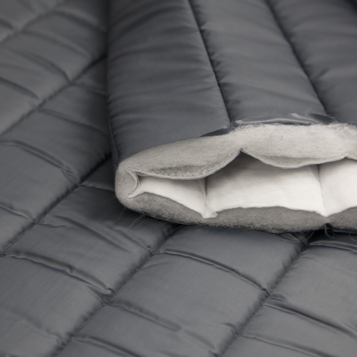 Quilted Holofill™/ Radiantex - 15oz - Grey