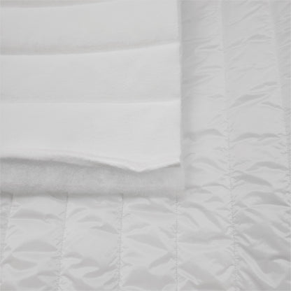 Quilted Polar, 2-Sided 13oz - White (fold)