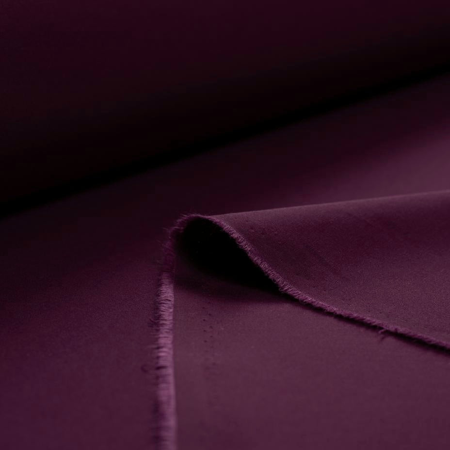 Commander® Solid Colour - Berry