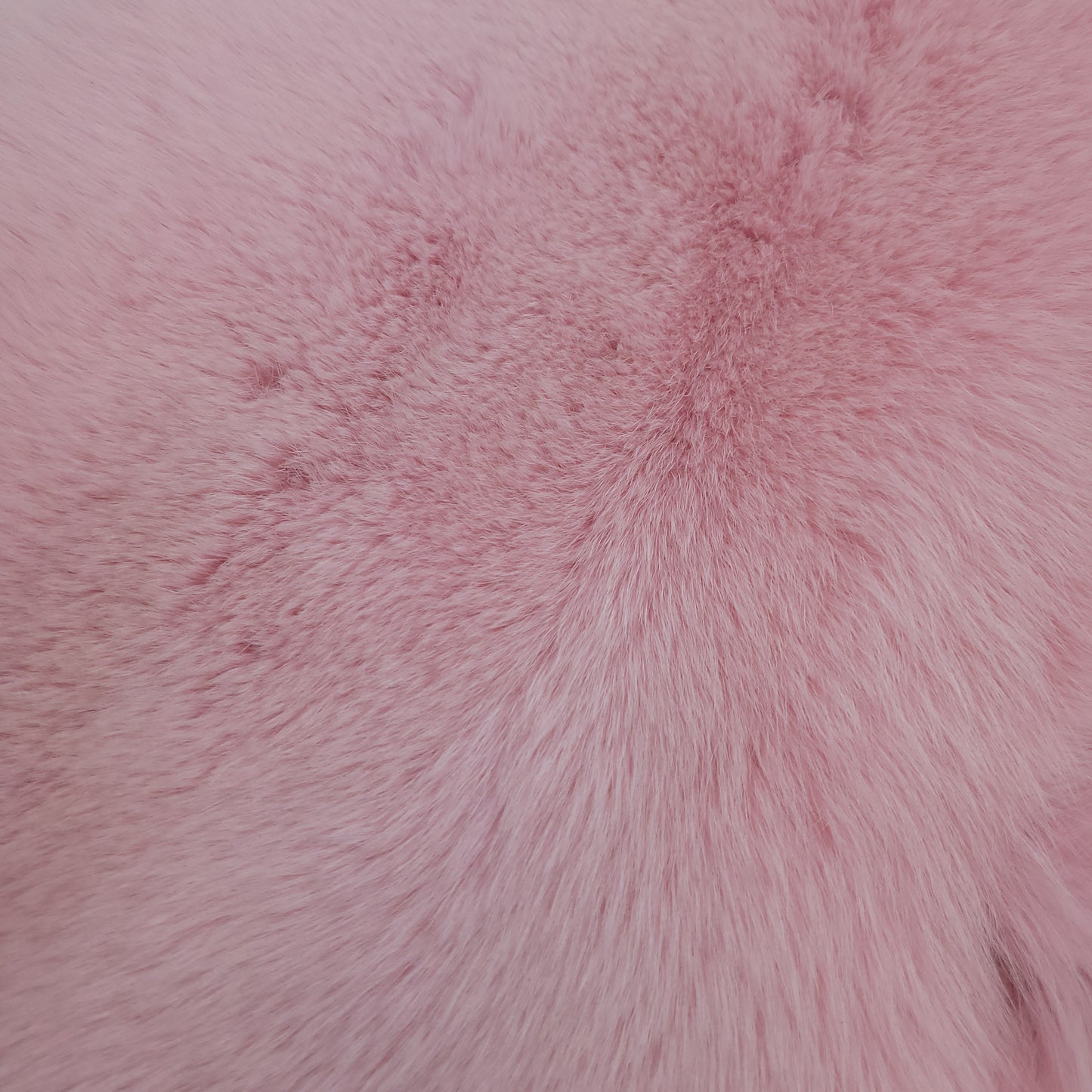Dyed Shadow Fox Fur - Baby Pink
