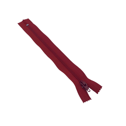 Thin Tooth Zipper, Red, 7 inch