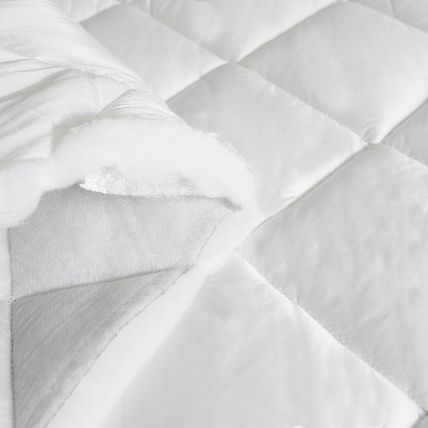 Quilted PrimaSoft™/ Radiantex, 15oz - White