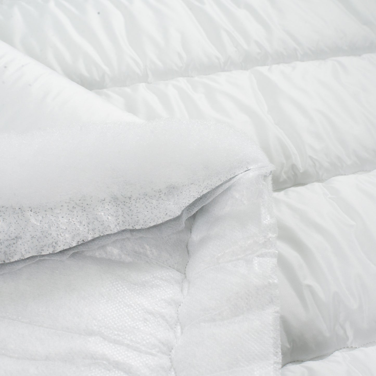 Quilted Holofill™/Radiantex 15oz - White