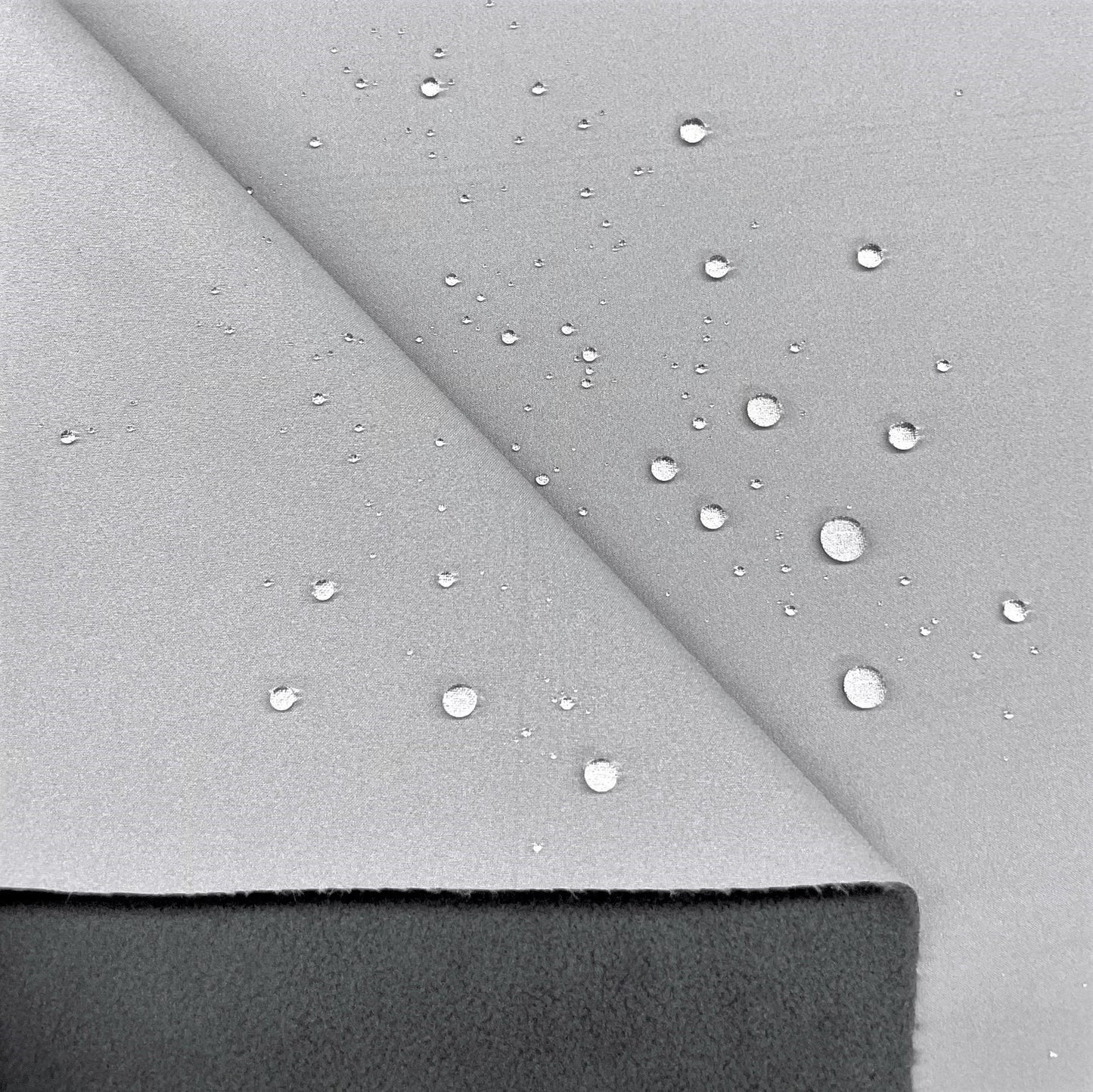 Soft Shell Light - Cloudburst Grey