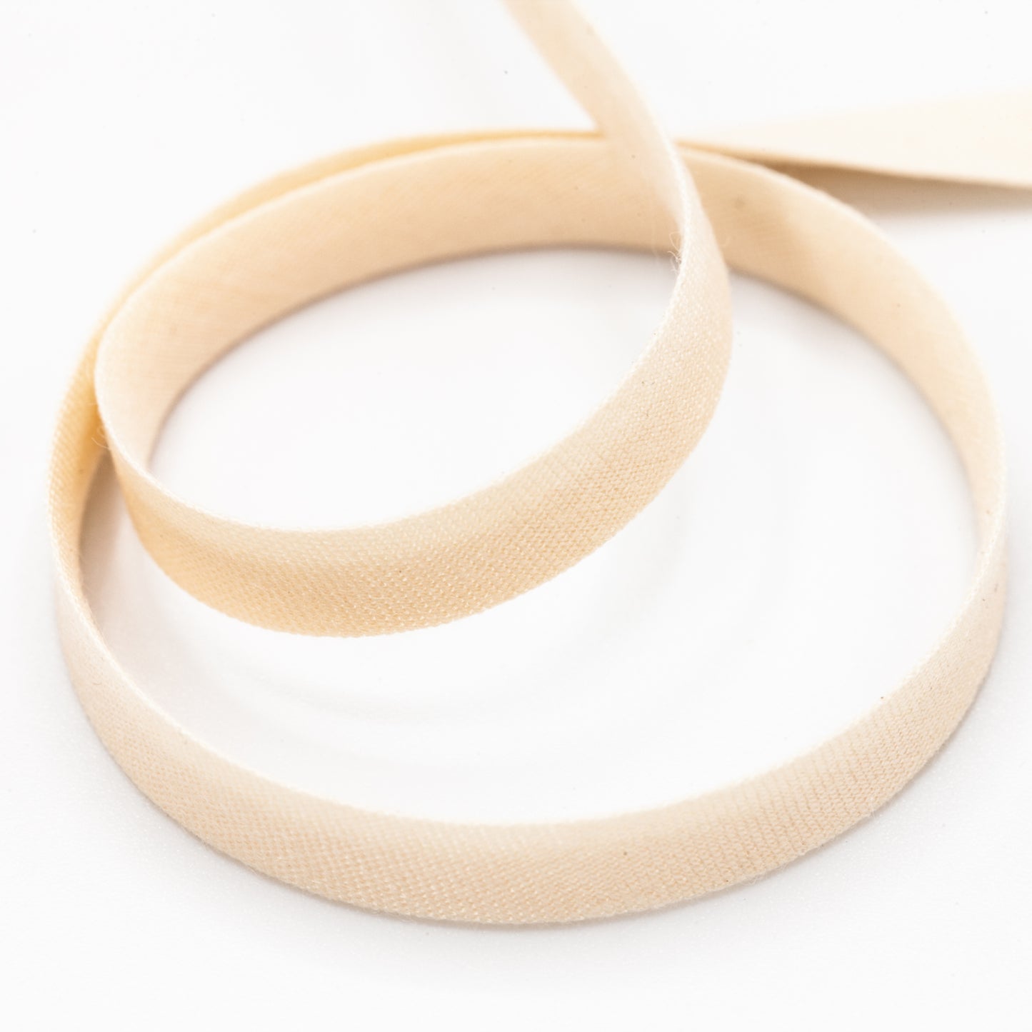 Bias Tape - Ivory - 7mm (detail)