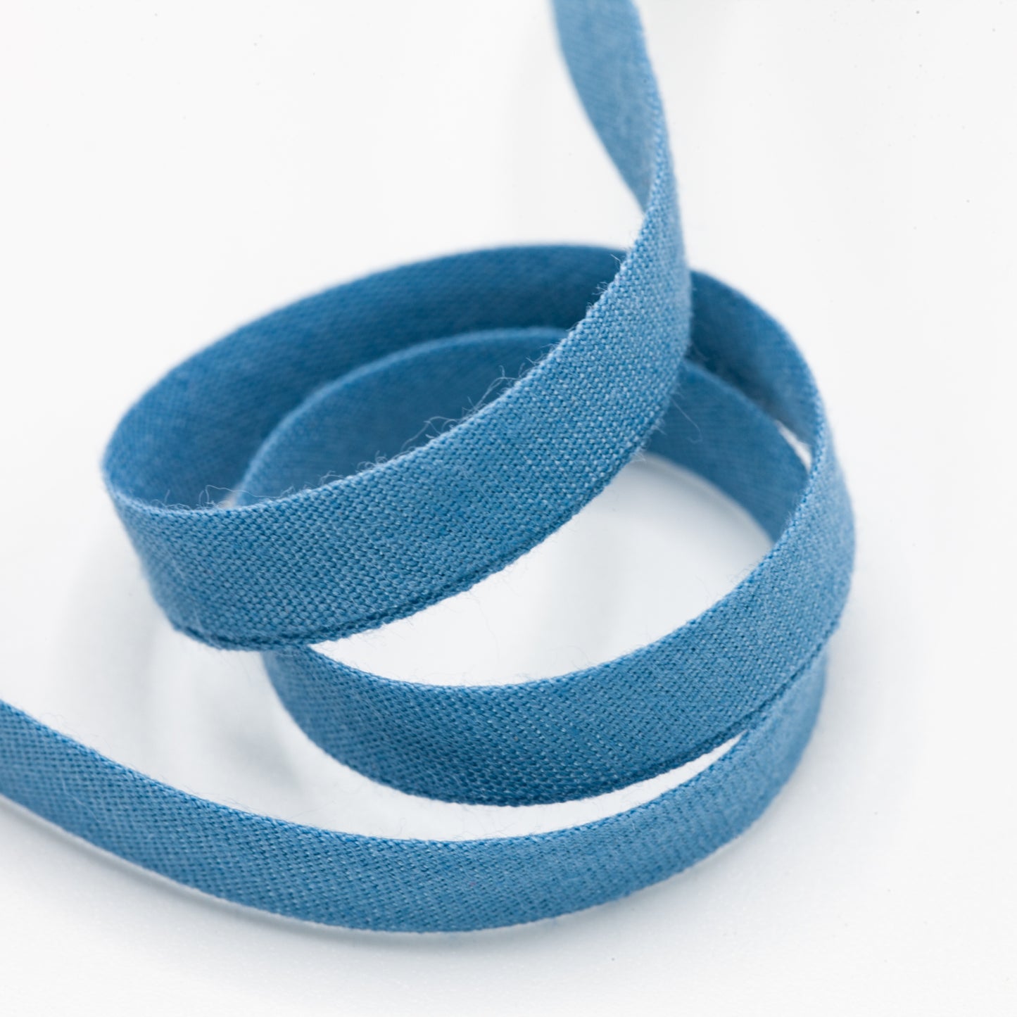 Bias Tape - Ocean Blue - 7mm (detail)