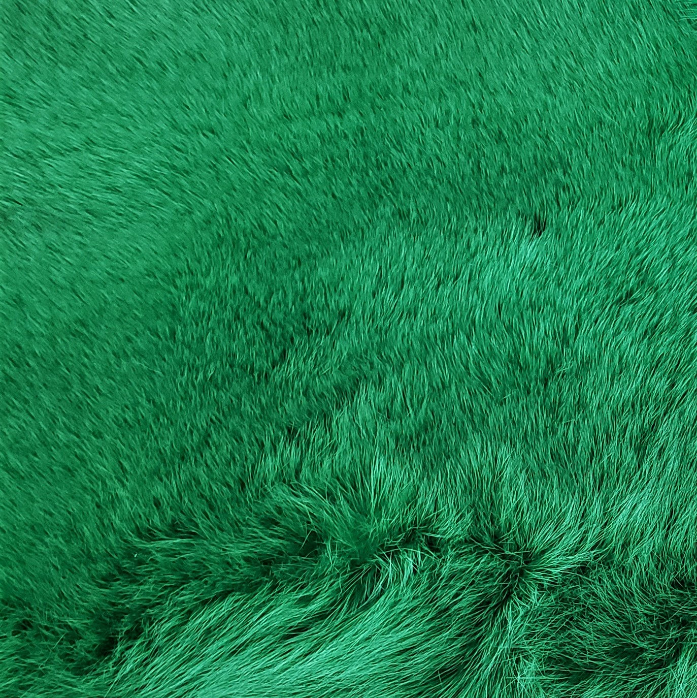 Dyed Shadow Fox Fur - Kelly Green