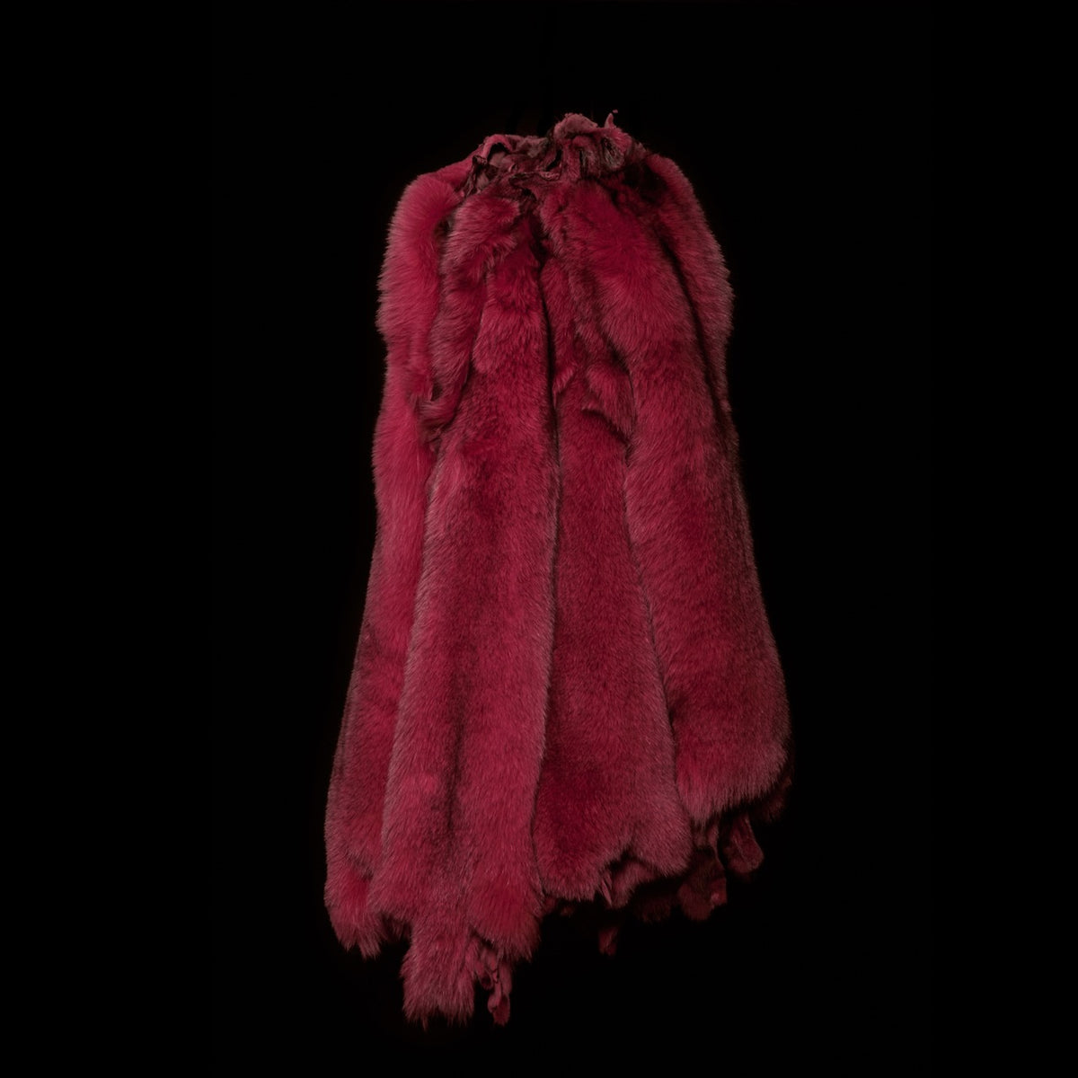 Dyed Norwegian Blue Fox Fur - Raspberry