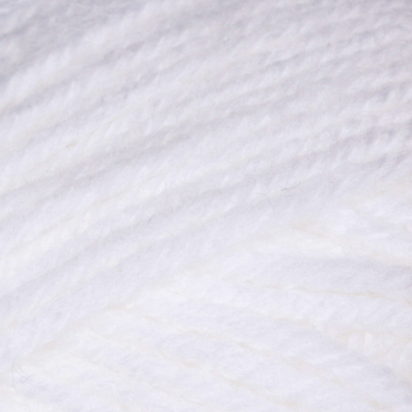 Patons® Canadiana - White (detail)