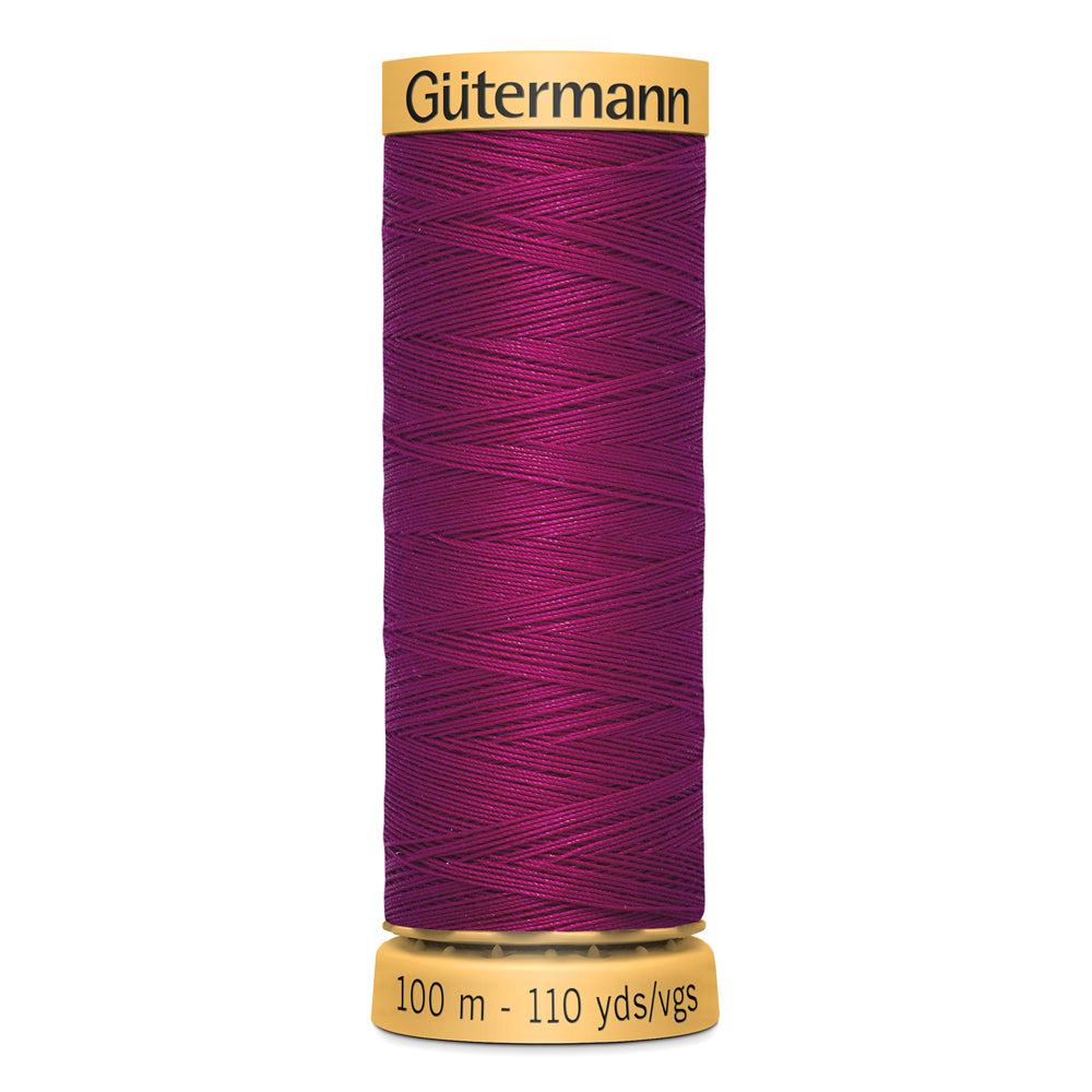 GÜTERMANN - Natural Cotton 50wt Thread 100m - Fuchsia