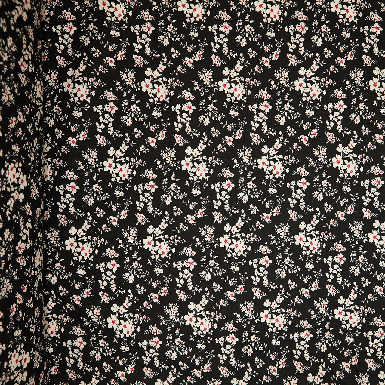 Cotton Floral - Calico - Black (full)