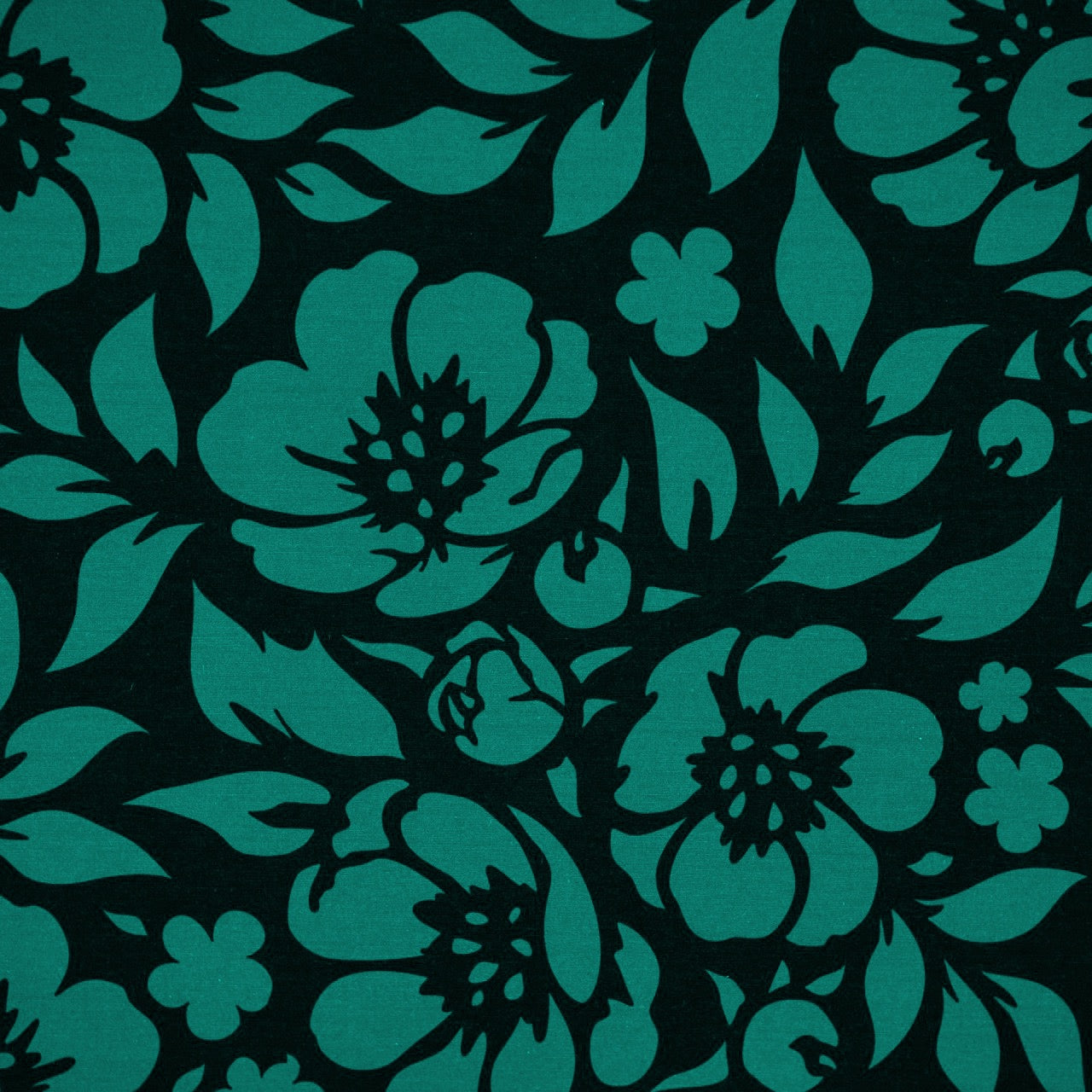 Commander® Azalea Floral (Solid) - Emerald (detail)