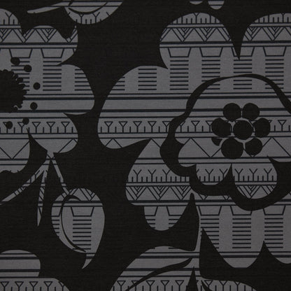 Commander® Tunniit Floral (Daisy)- Pewter (detail)