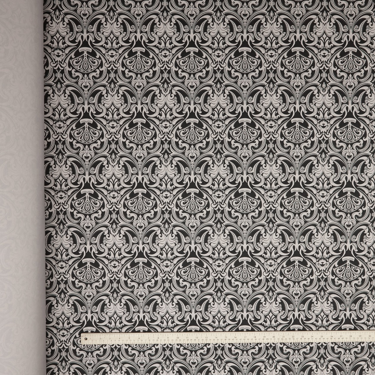 Commander® InukChic® Damask Ulu (3.5) - Moonstone (sizing)