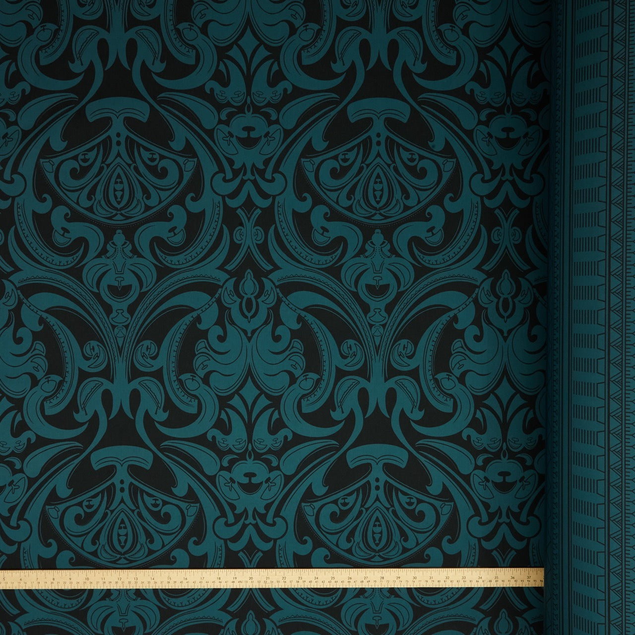 Commander® InukChic® Damask Ulu XL (9.5) - Turquoise (sizing)