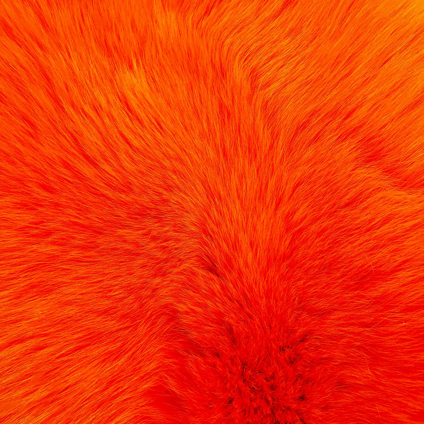Dyed Shadow Fox  Fur - Neon Orange (European Dyes) - detail