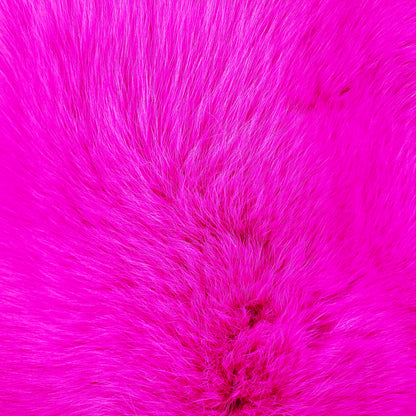 Dyed Shadow Fox  Fur - Neon Pink (European Dyes) - detail