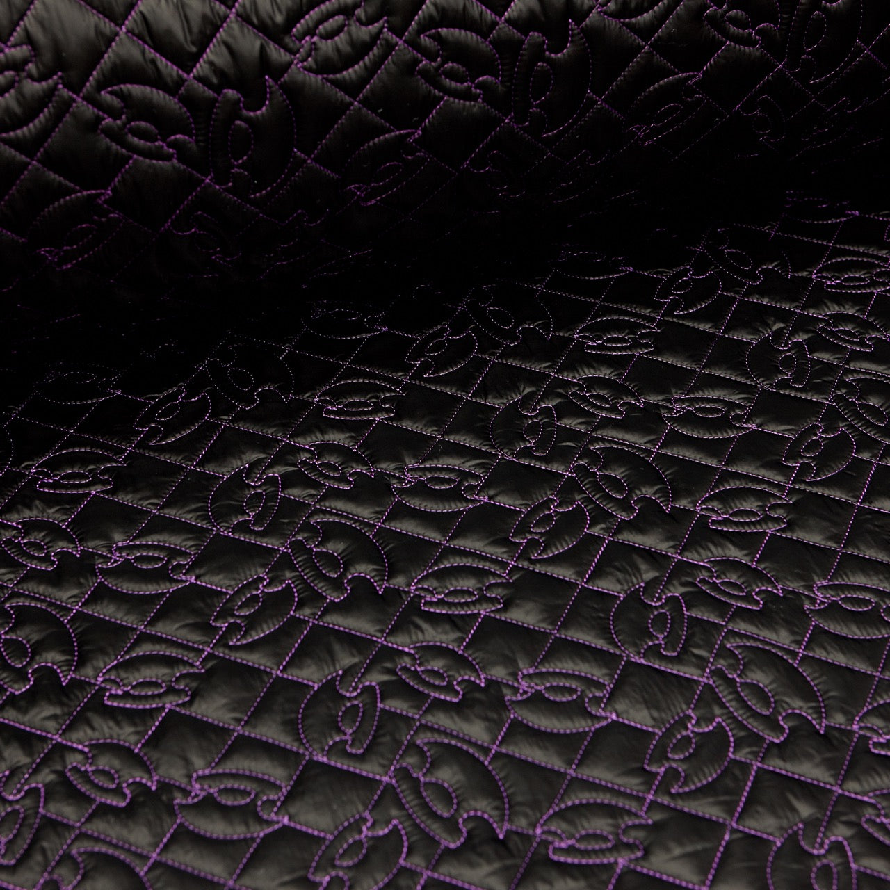 Embroidered Quilt 2-Sided - Ulu (PURPLE Stitch)