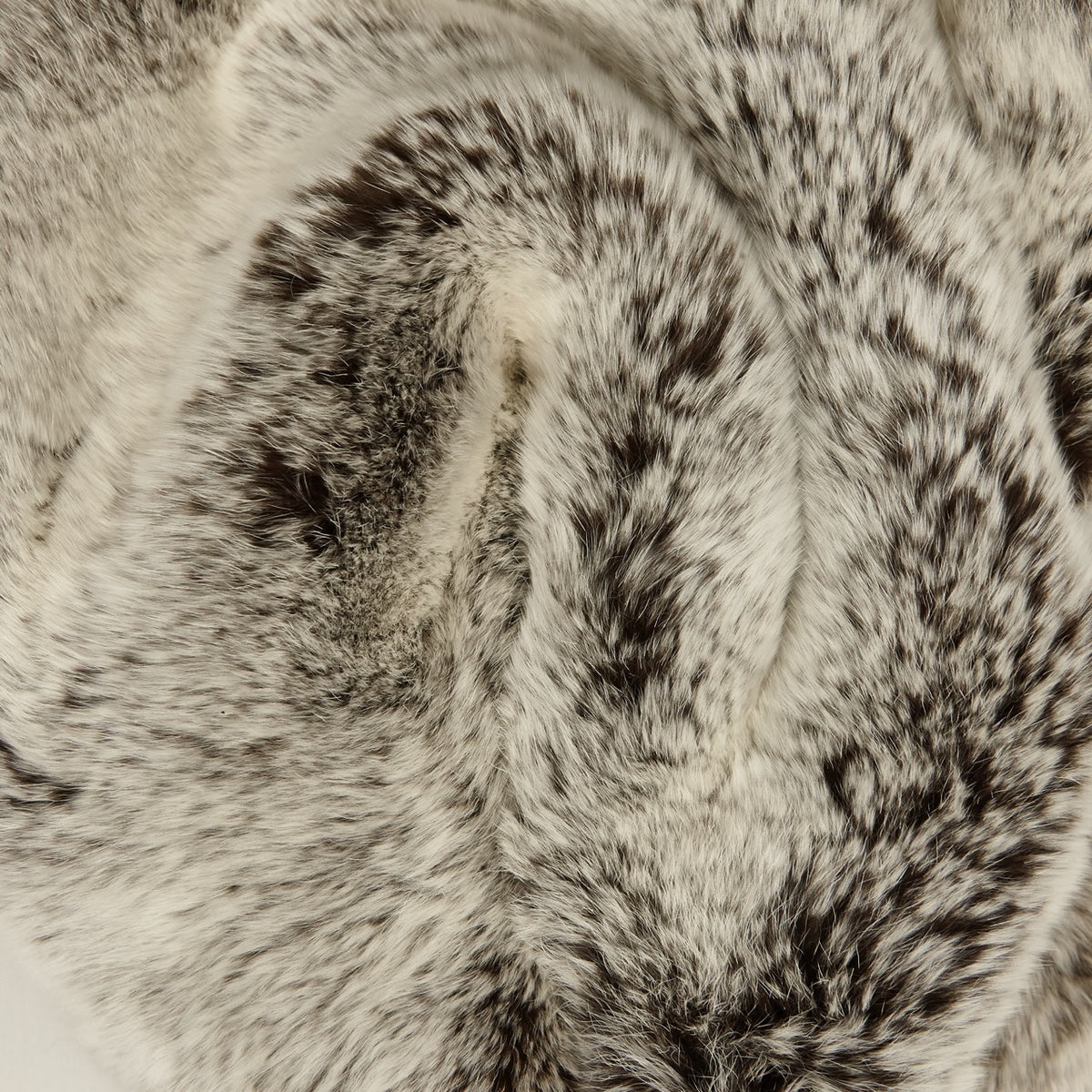 Rex Rabbit Fur - Brown Frost (detail)