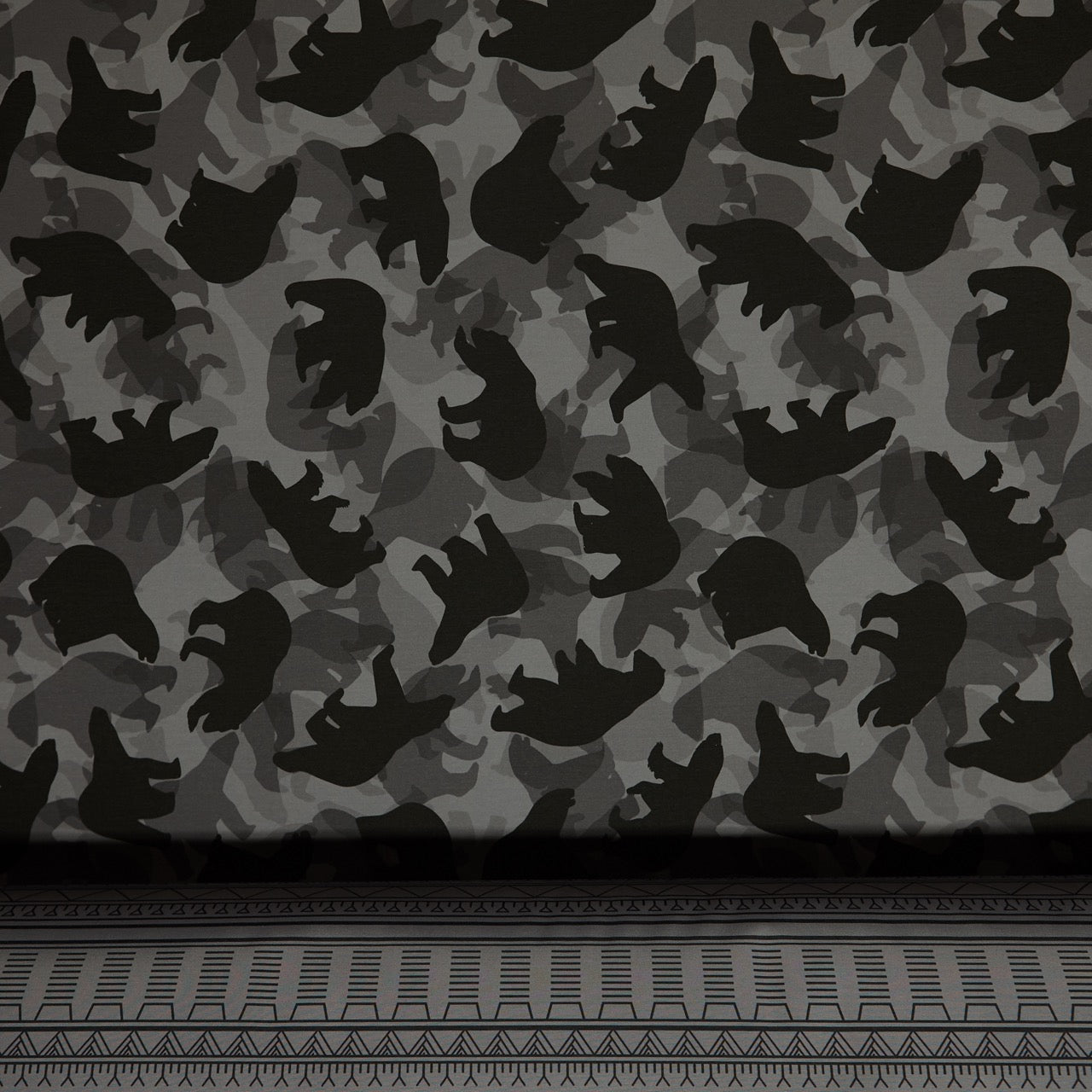 Commander® Polar Bear Camo - Pewter (Tunniit back)