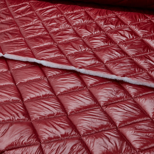 Quilted Holofill™ - 2-Sided - 10oz - Glossy (Shiny) - RED (detail)