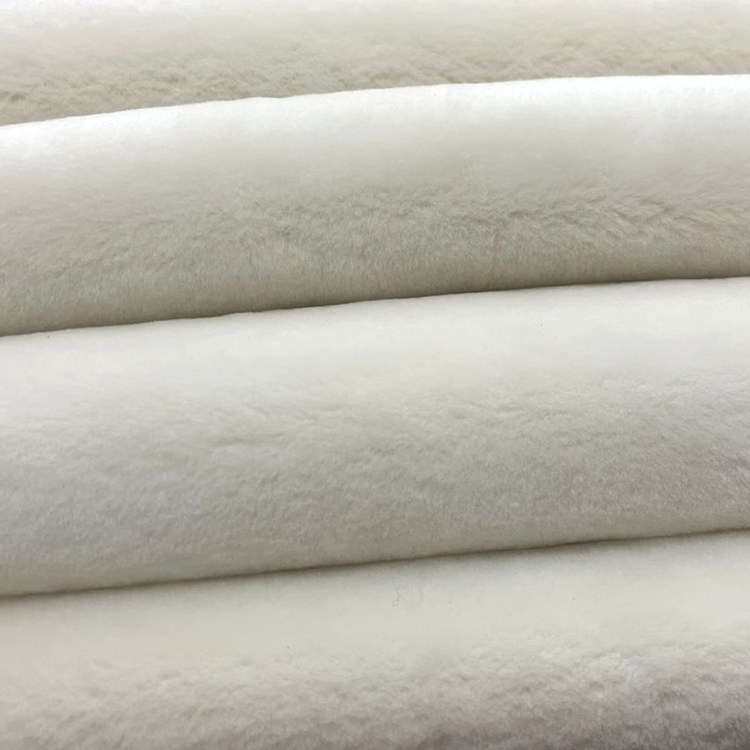 Sheared Sheepskin - White (stack)