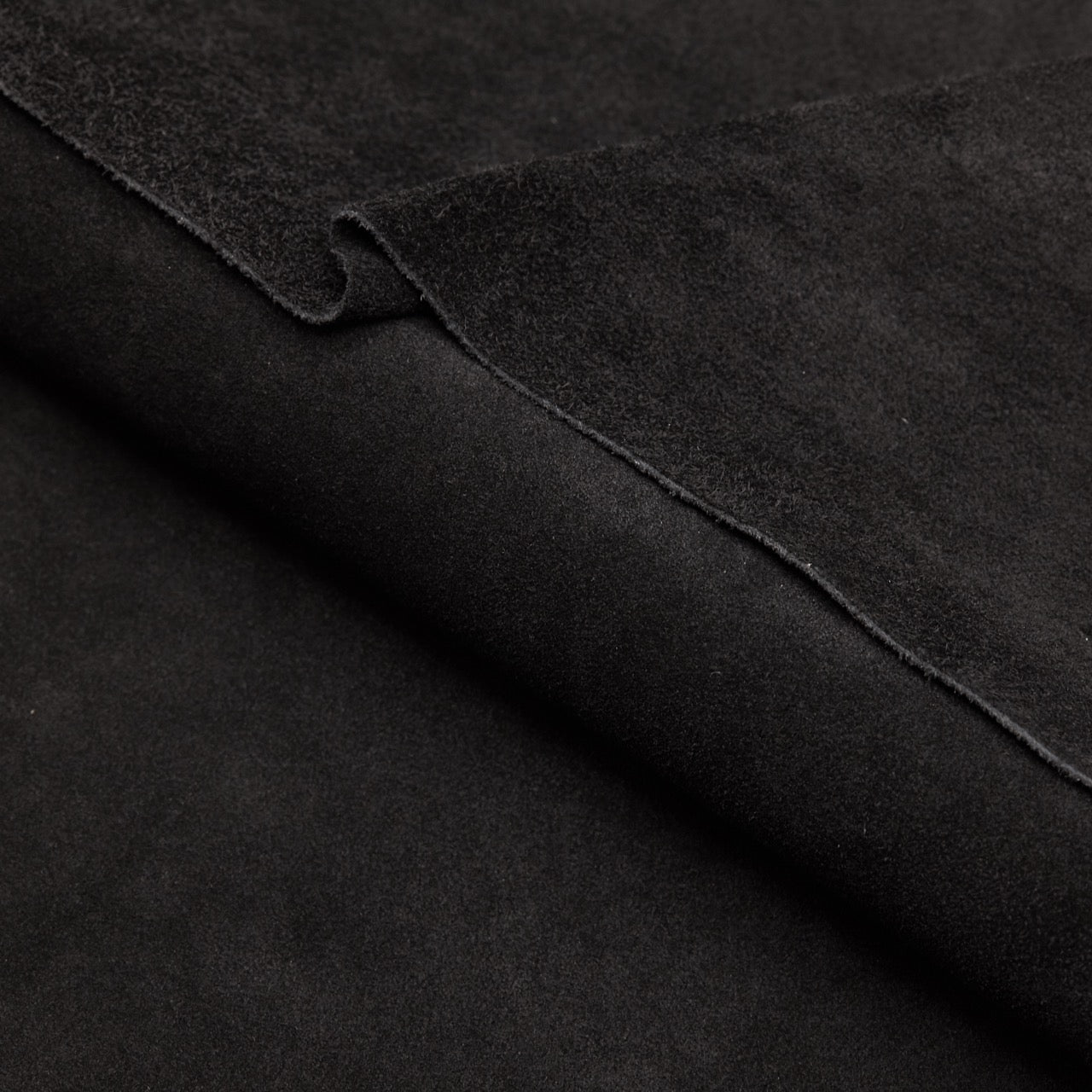 Vitellino Suede (Black)