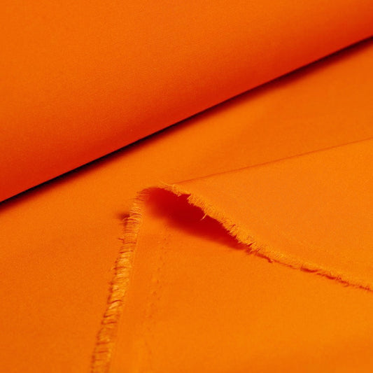 Commander orange