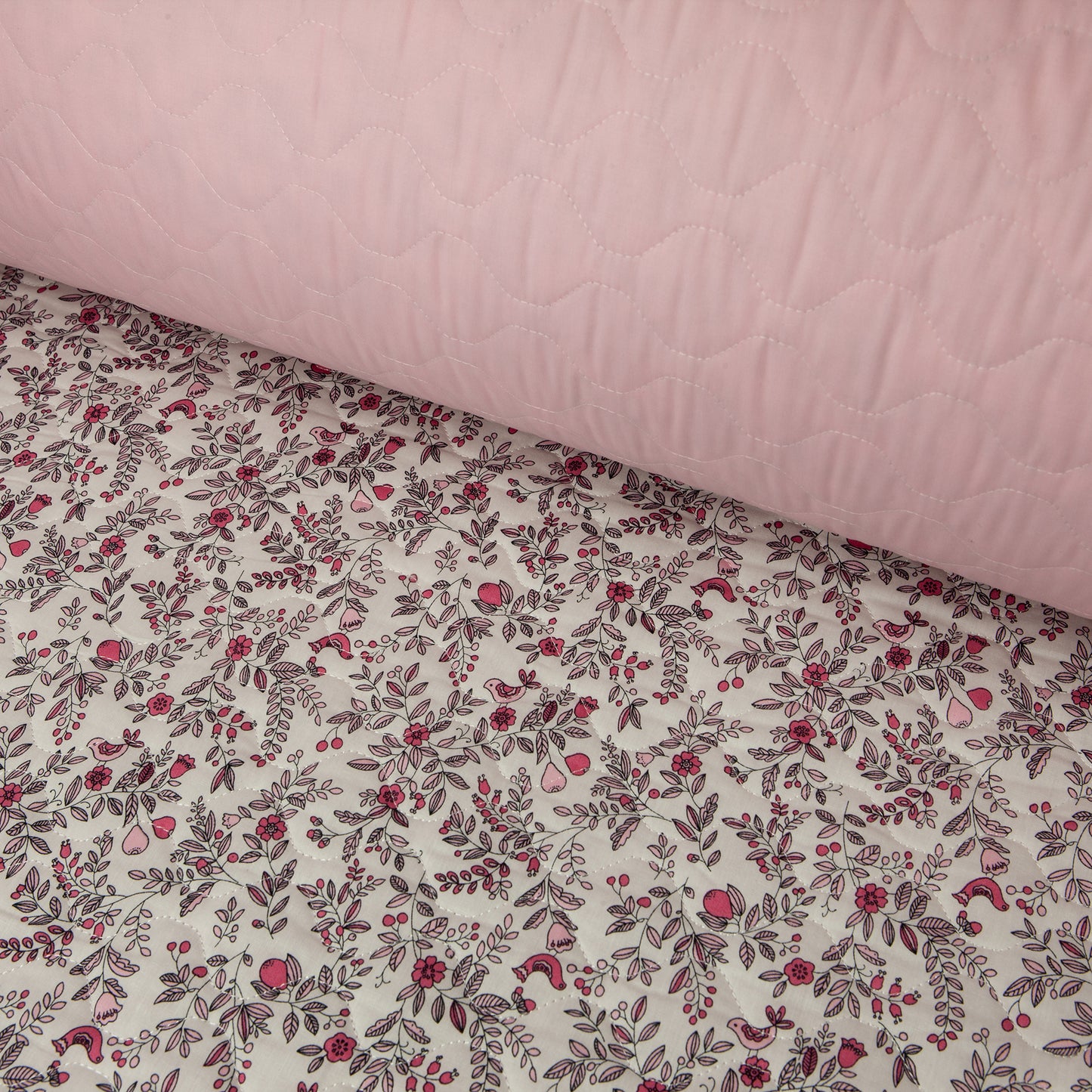 Cotton Quilt - Floral - 3oz - Pink Ivy (wide)