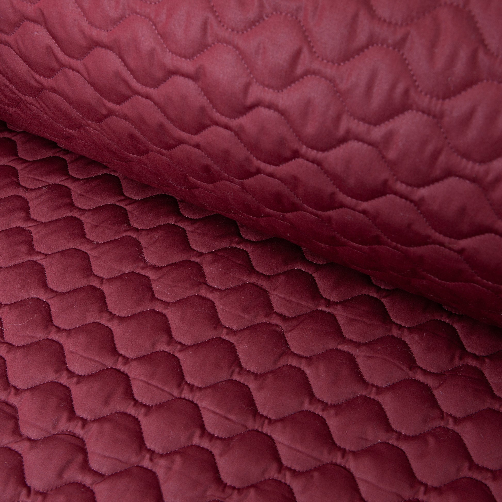 Cotton Quilt - Burgundy (wide)