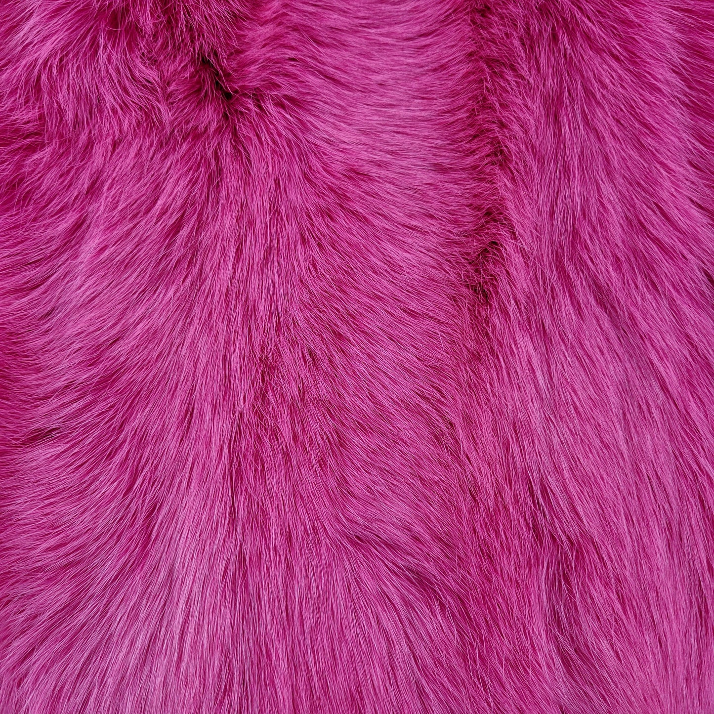 Dyed Shadow Fox Fur - Magenta