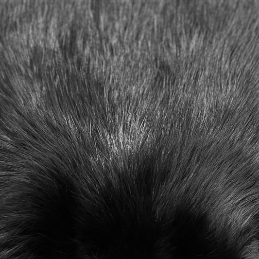 Long haired beaver skin, black