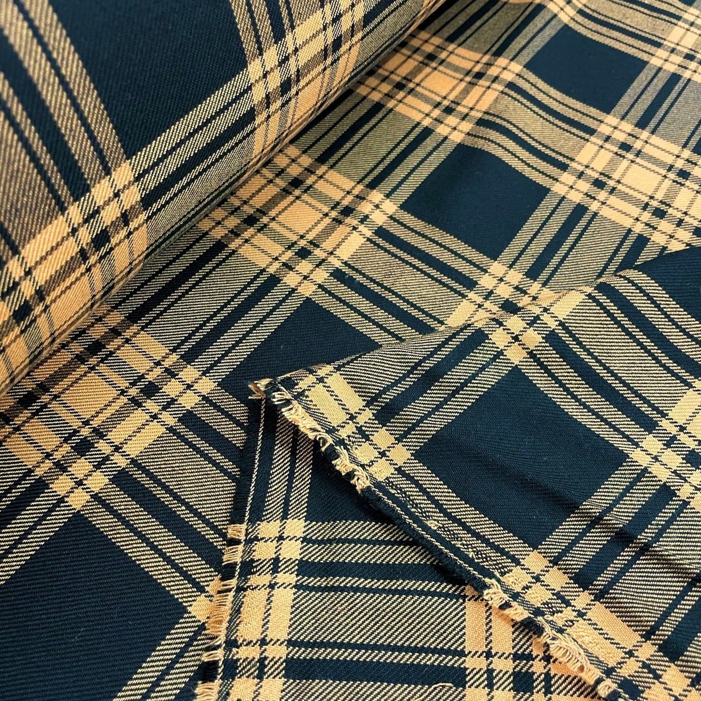 Tartan B - Noir, Moutarde