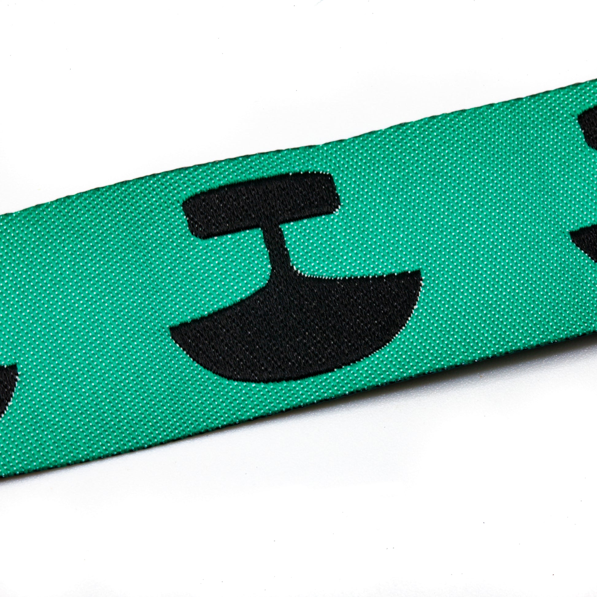 emerald green ulu