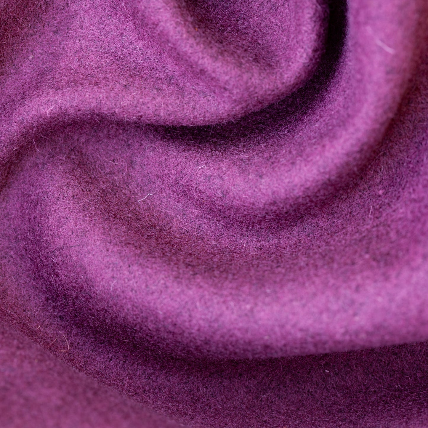 Pure Wool Dusty Rose Closeup
