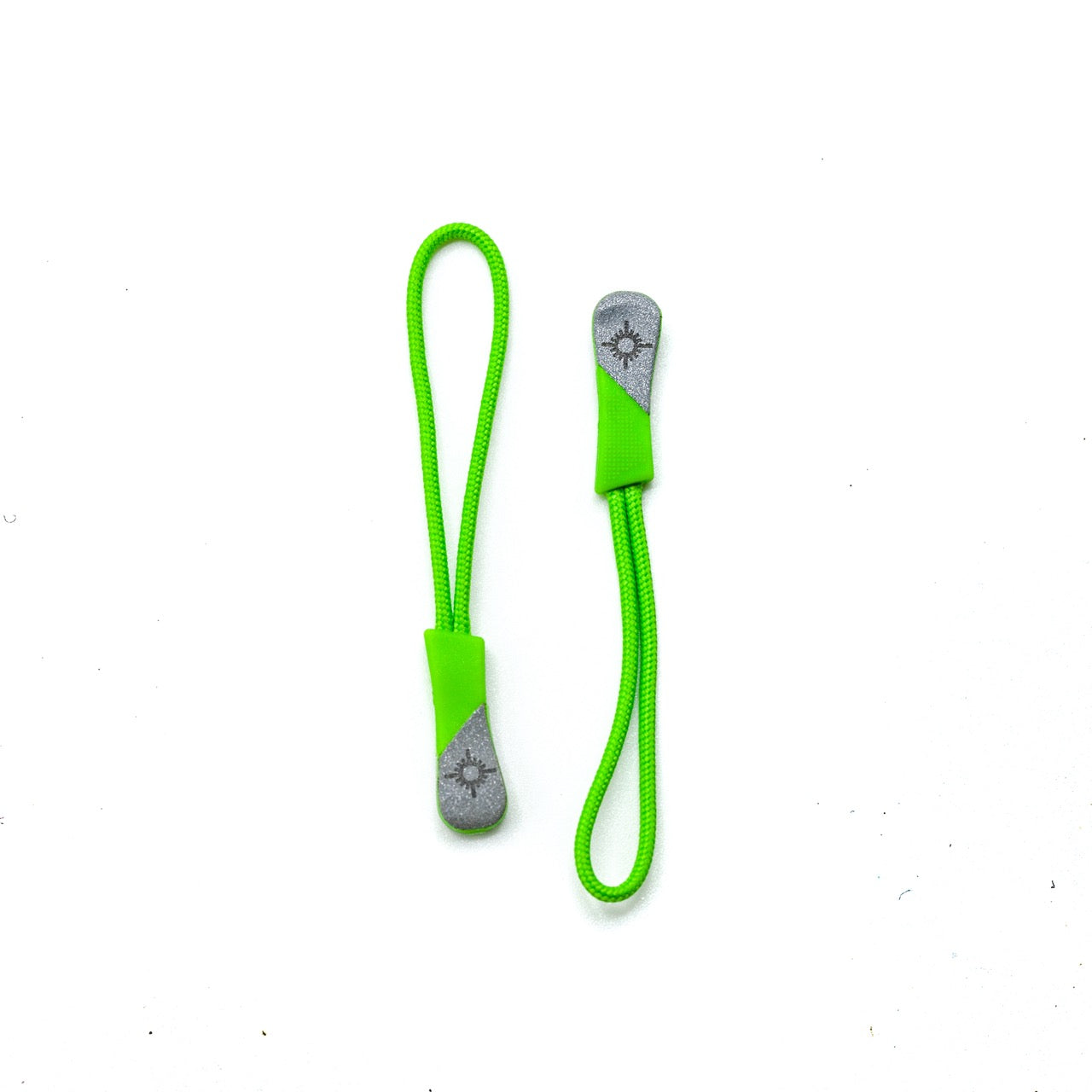 Zipper Pull - Star Green (close)