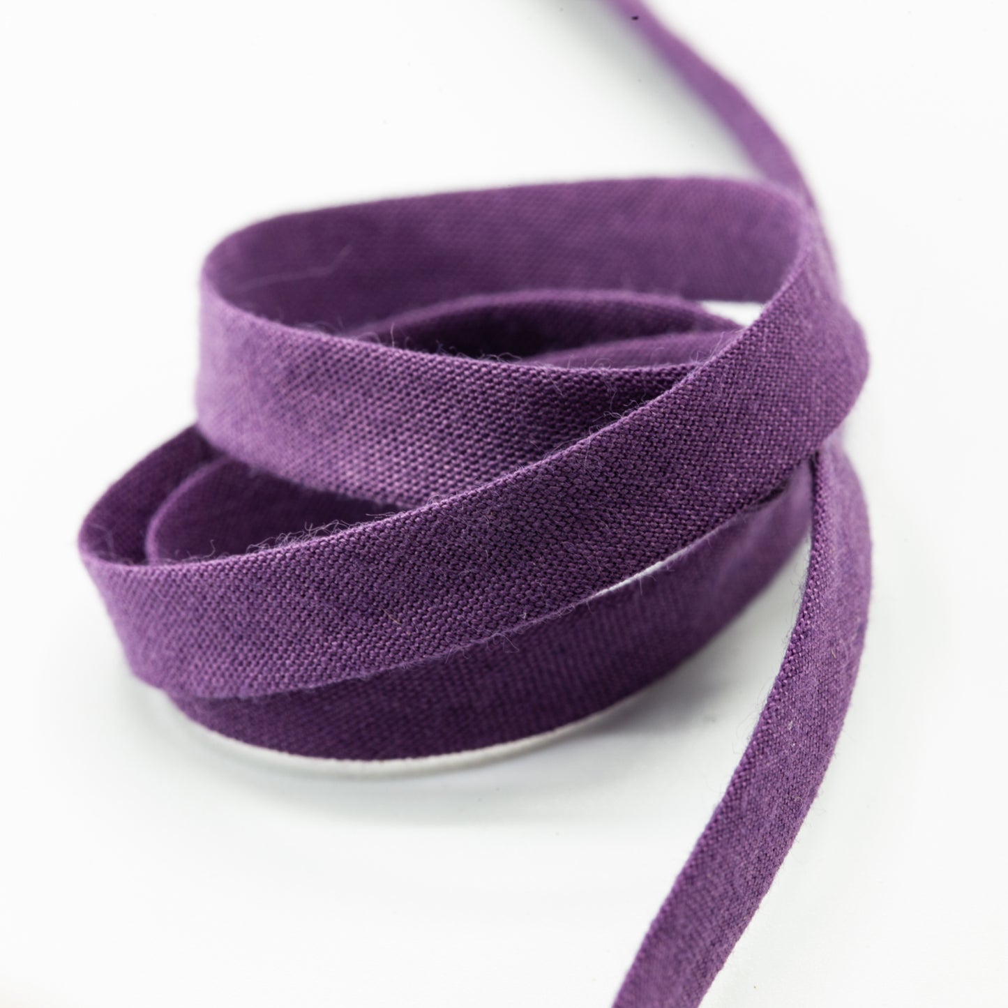 Bias Tape - Iris Purple - 7mm (detail)