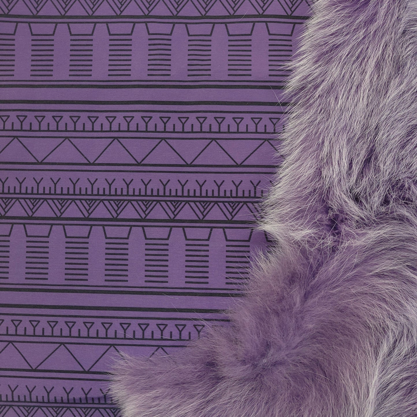 Commander® Tunniit by Martha Kyak - Hyacinth (Light Purple) (fox)